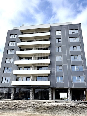 Apartament 2 camere- La cheie-Calea Surii Mici