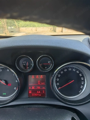 DE VINZARE Opel mokka unic proprietar Rominoa - imagine 3
