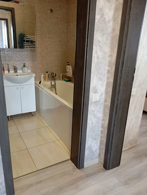 Apartament 3 camere de vanzare Aparatorii Patriei - Drumul Jilavei - imagine 3