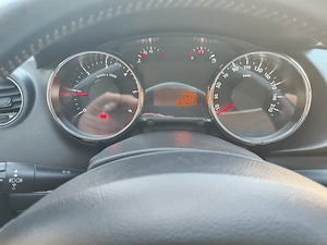 Peugeot 3008 1.6 HDI 112 cp 2010 - imagine 9