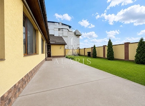 Casa la curte comuna, gradina proprie, zona Odobescu - imagine 11