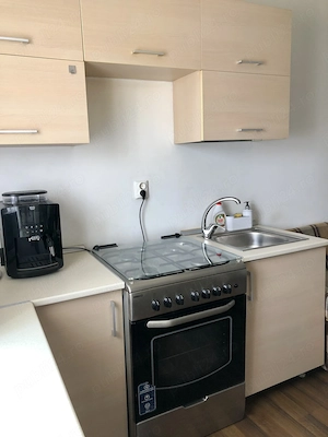 Închiriez apartament de 55 m2 , 