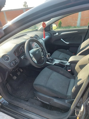 Ford Mondeo 2,0 tdci  - imagine 5