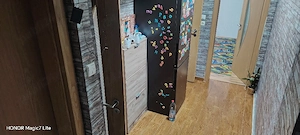  Vând Apartamentul de la proprietar cu 3 Camere Et.1 4 - imagine 2