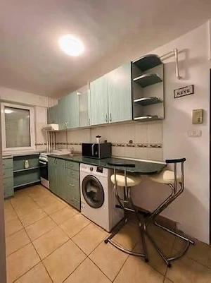 De inchiriat apartament 2 camere , Zona Intim  - imagine 4