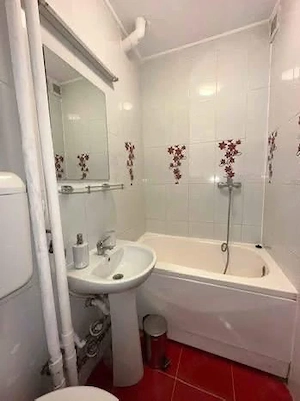 De inchiriat apartament 2 camere , Zona Intim  - imagine 2