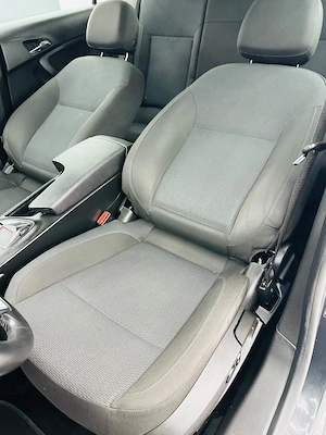 Opel Insignia - imagine 18