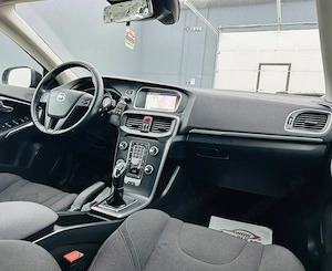 Volvo V40 - imagine 20