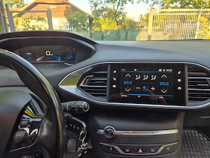 Peugeot 308 SW 1.5 BlueHDi 102 CP | 2020 | Cameră | Navigație | CarPlay - imagine 4