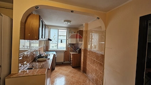 Apartament cu 2 camere de vânzare în zona Central - imagine 6