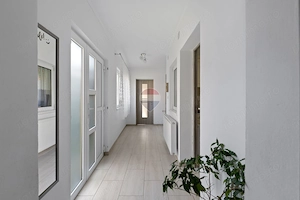 Casă în Pecica, gata de mutare – renovată și complet utilată - imagine 7