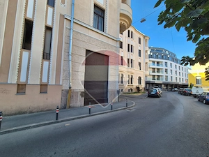 Spațiu comercial cu mezanin în Palatul Bohuș – ultracentral Arad - imagine 7