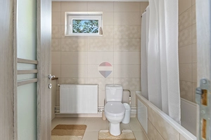 Casă în Pecica, gata de mutare – renovată și complet utilată - imagine 9