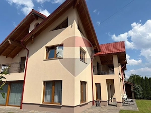 Casă cu 5 camere de vânzare Ocna Sugatag - imagine 3