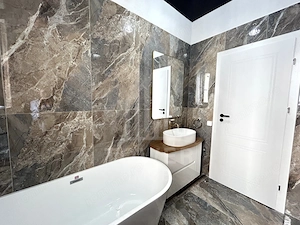 Apartament nou, finisaje premium și parcare proprie – disponibil imediat - imagine 9
