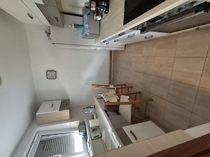 Casa cu 3 apartamente și 5.625mp teren - imagine 4