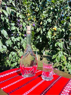 Palinca prune 100% naturala