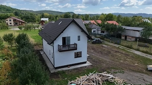 Casa Vila Brebu 2026 Suprafata 172m  (NU Valea Doftanei Breaza Cornu) - imagine 3