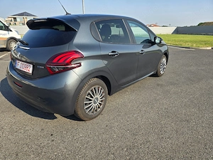 De vânzare Peugeot 208 - imagine 9