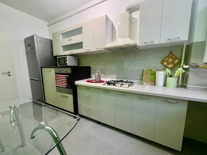 De vânzare,direct proprietar,garsonieră modernă,gata de utilizare  - imagine 6