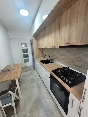 Apartament 2 camere, decomandat, de închiriat  - imagine 6