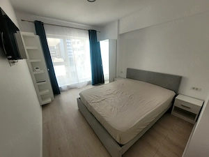 Apartament 2 camere, decomandat, de închiriat 