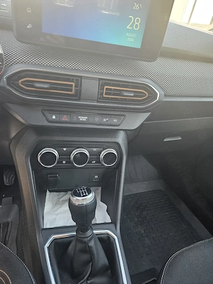 Vand dacia sandero stepway  - imagine 6