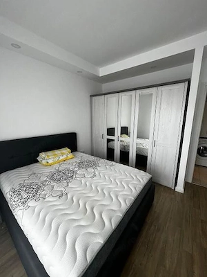 De Închiriat Apartament 3 camere in Cosmopolis - imagine 4