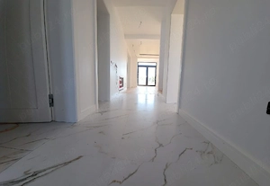 Casa de vanzare    Arad ,Cartierul Bujac - imagine 3
