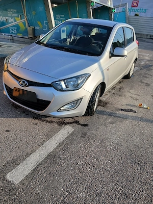 Hyundai i20 Diesel proprietar in acte - imagine 4