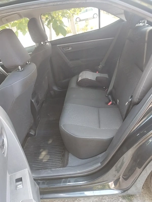 Toyota Corolla 1.6 Benzină Aspirat 132 Cp  Euro 6 - Automată - Pilot - Navigație - imagine 6