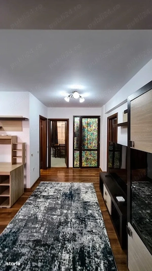 Inchiriez apartament cu 2 camere, complet utilat, loc parcare inclus