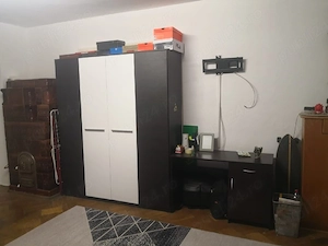 Cameră de închiriat