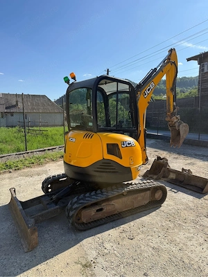 Miniexcavator JCB 8030ZTS 3.3Tone AN 2011 - imagine 4
