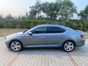 Skoda Superb 2.0 Diesel - imagine 5