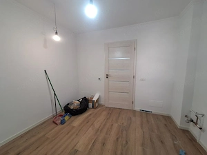 3 camere-71 mp - et 1 -Renovat 2026-incalzire in pardoseala-Dambovita - imagine 3