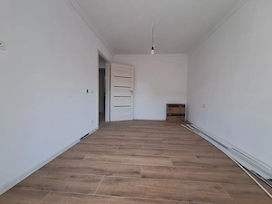 3 camere-71 mp - et 1 -Renovat 2026-incalzire in pardoseala-Dambovita - imagine 20