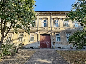 Cladire S+P+2, 1150mp teren, 1403mp cladire, Arad central