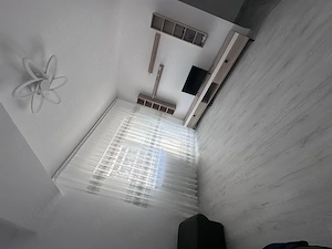 Închiriez apartament cu 2 camere - imagine 3
