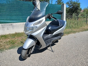 Scuter suzuki burgman 150 cm - imagine 2