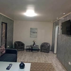 Ap. 2  camere, renovat, etaj 1 din 4, Mazepa 1 - imagine 2