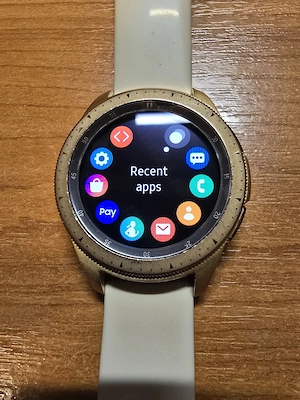 Ceas Samsung Galaxy Watch 42mm Rose Gold SM-R810