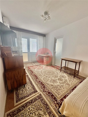 Apartament 2 Camere Semidecomandat Zona Ciresica - imagine 3