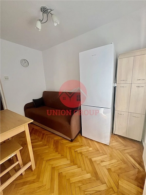 Apartament 2 Camere Semidecomandat Zona Ciresica - imagine 11
