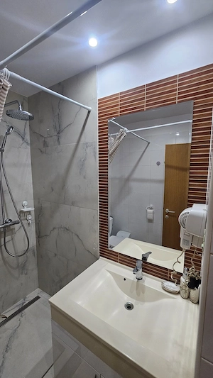 Apartament 2 camere - imagine 4