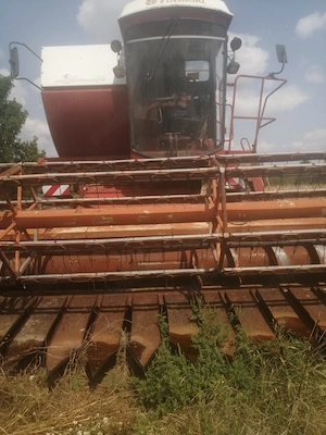 Combina agricola laverda 3900  - imagine 2