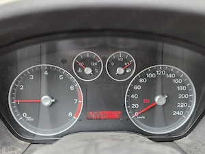 Ford Focus II 1.6 Benzină 2007, 74 kW, Euro 4, Climatizare, Jante Vară Iarnă   1.600   - imagine 2