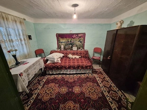 Casa de vanzare de un hectar