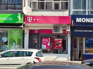 Inchiriez spatiu comercial in Fetesti gara - Piateta garii - imagine 4