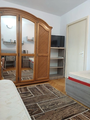 Chirie Apartament - imagine 6